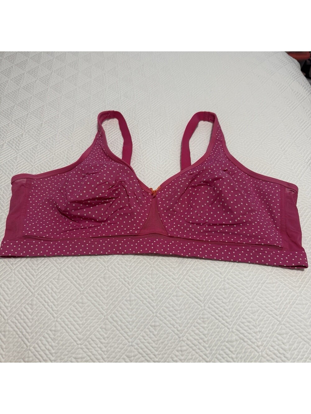 Cacique 46D Pink Polka Dot Bra Unlined No Wire Wireless Full Coverage Wireless